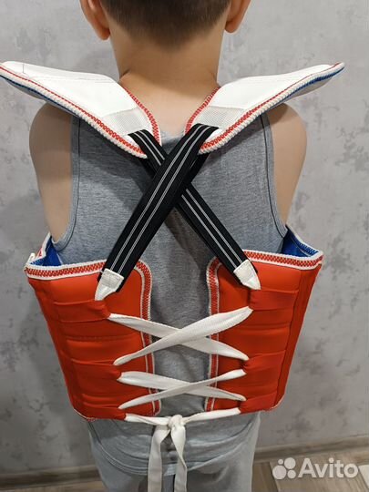 Жилет для тхэквондо б/у