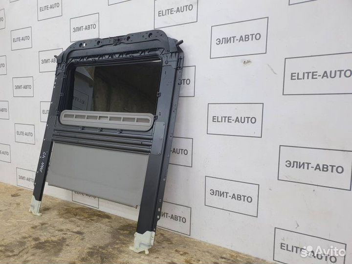 Люк Porsche Panamera 1 970 4.8 2010