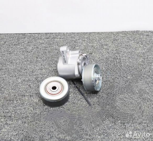 Натяжитель ремня Lexus LS LS500 2017