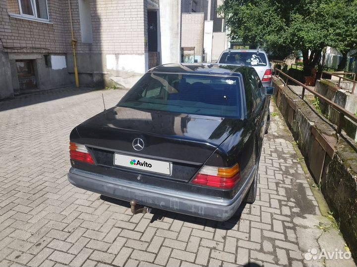 Mercedes-Benz W124, 1991