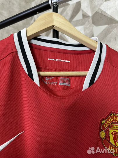 Футбольная форма Nike Manchester United 2011