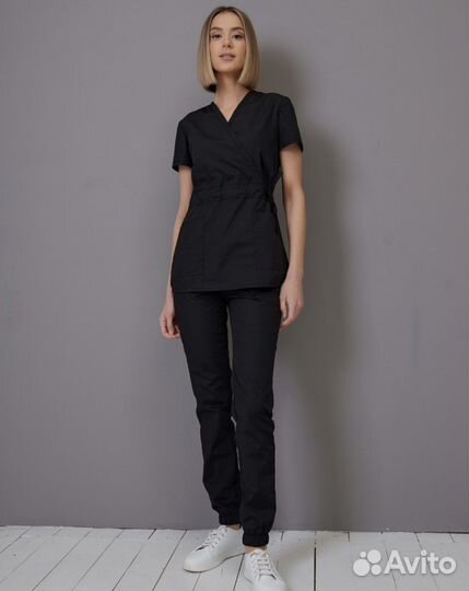 Медицинский костюм