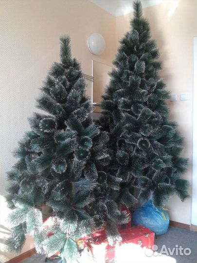 Елки искусственные. Гирлянды. Игрушки новогодние
