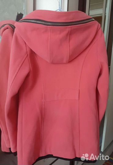 Пальто для девочки подростка, S