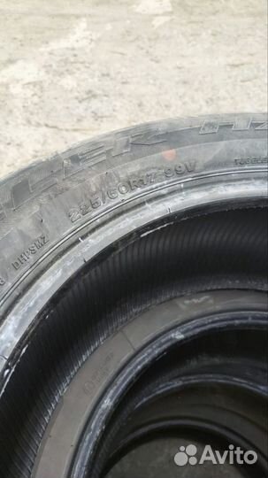 Bridgestone Dueler H/P 225/60 R17 99V