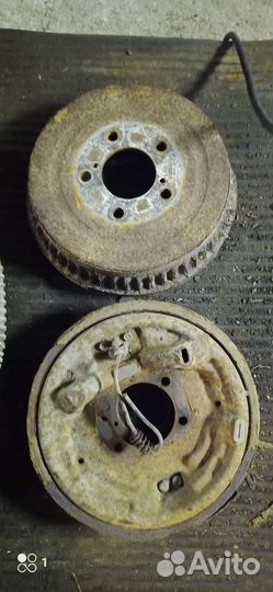 Суппорт тормозной на Караван Вояджер