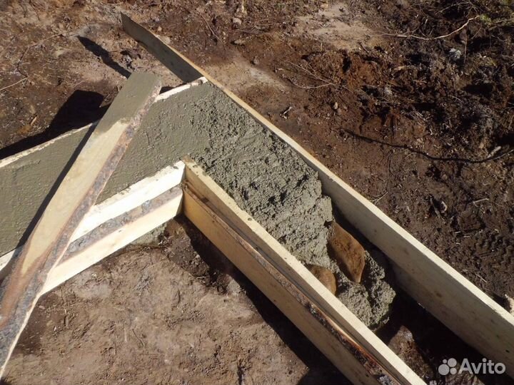 Строительство фундамента. Заливка фундамента