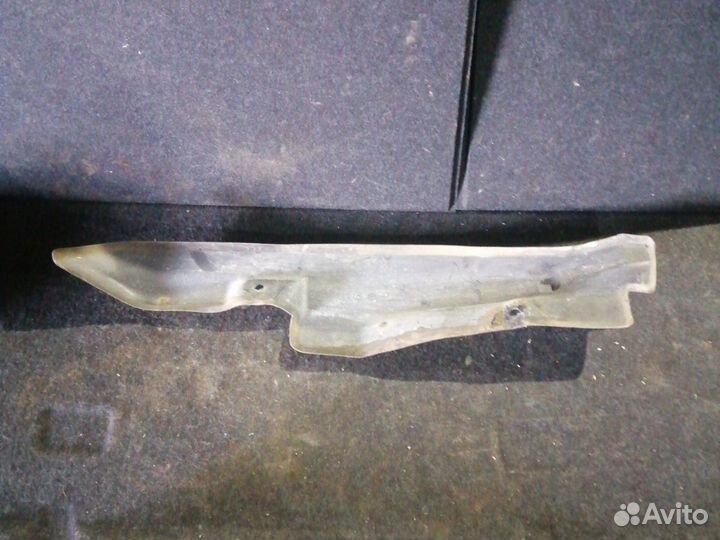 Защита крыла правая Шкода Октавия А5