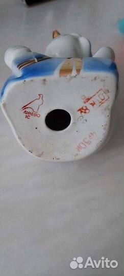 Статуэтка Хоккеист Известия 82год Дулево