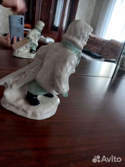 Фарфоровые статуэтки