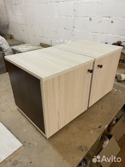 Тумба прикроватная