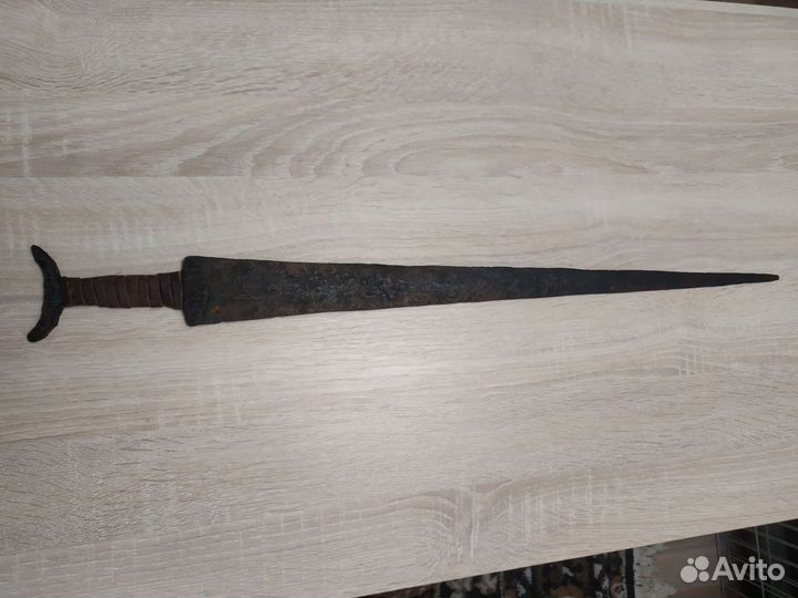 Древний сарматский меч