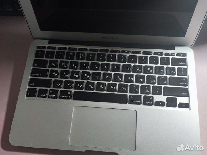 Macbook air 11 2011