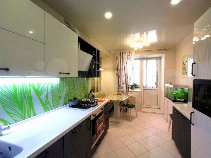 3-к. квартира, 95,8 м², 4/5 эт.