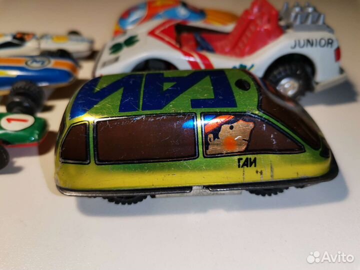 Жестяные машинки времен СССР 70-80 гг