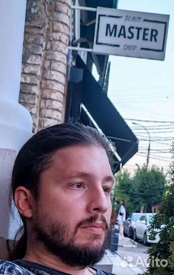 Актер, шоумен