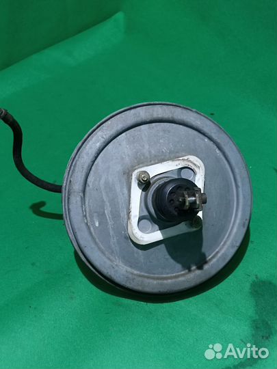 Вакуумный усилитель тормозов Mercedes w202