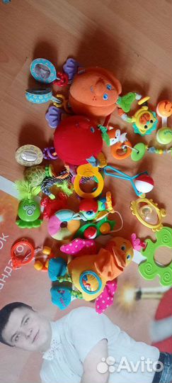 Погремушки игрушки для самых маленьких