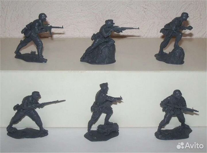 Солдатики Plastic Platoon