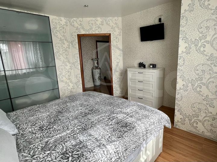 Коттедж 167,5 м² на участке 3 сот.