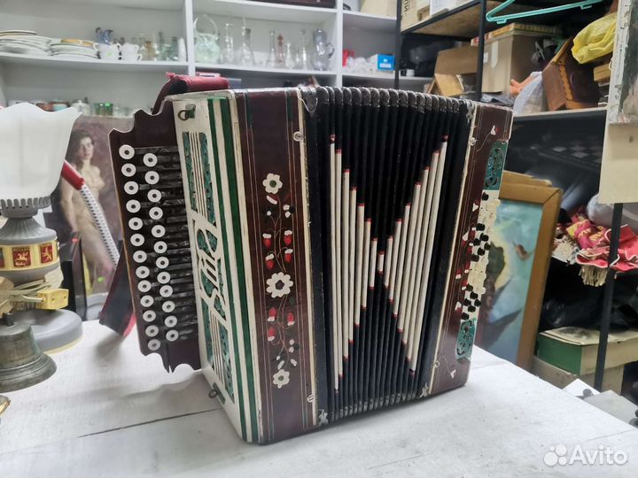 Гармонь старинная ручной работы СССР (Ч)
