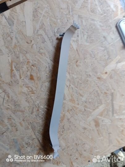 Обшивка двери багажника верхняя левая Toyota LC Pr