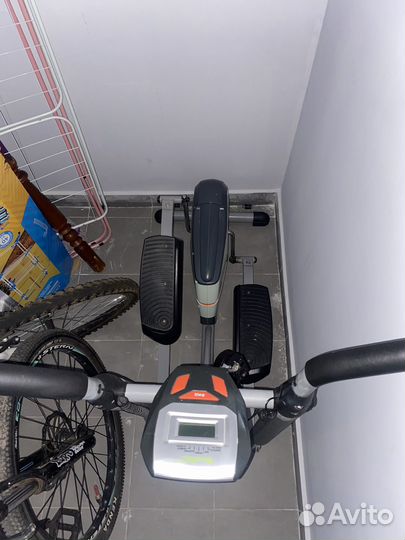 Эллиптический тренажер