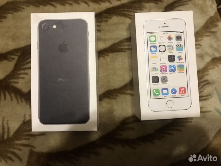 Коробка от iPhone 7 и 5S