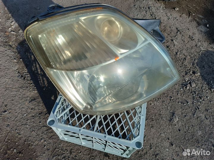 Фара левая и правая Киа Пиканто 1