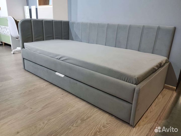 Детская кровать мягкая