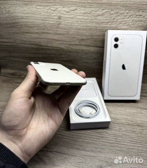 iPhone 11, 128 ГБ