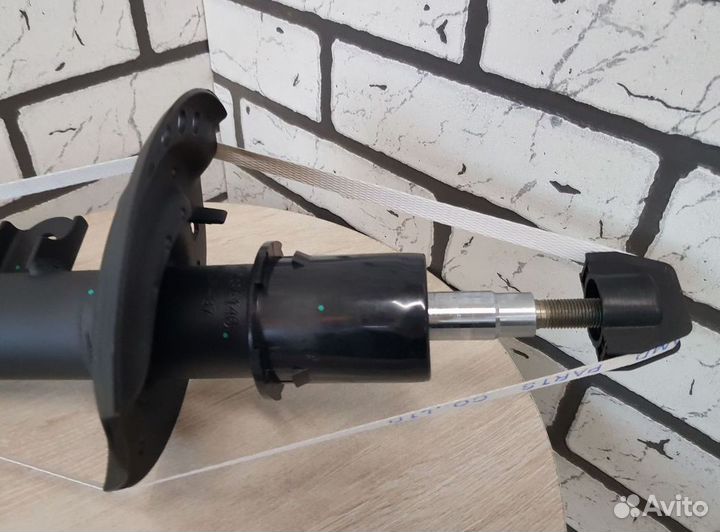 Автомобильный амортизатор дэу передний прав