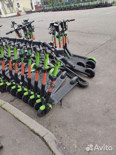 Самокат взрослый электрический бу