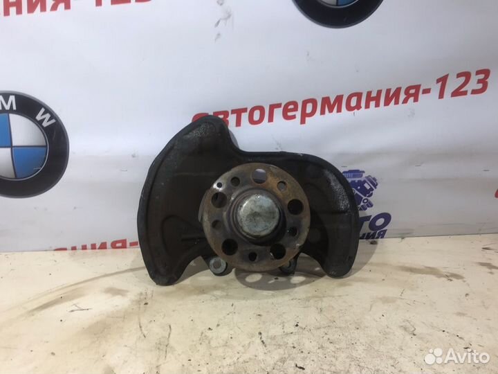 Ступица передняя левая Mercedes C180 W204 271.820