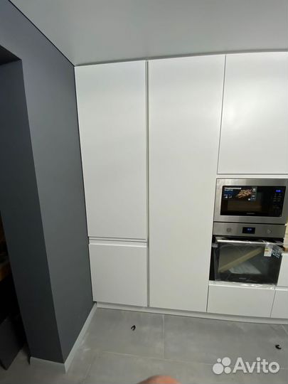 Кухня в современном стиле