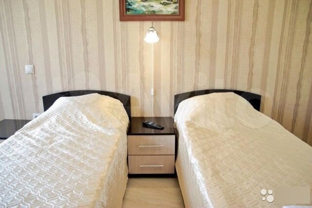 Комната 12 м² в > 9-к., 3/3 эт.