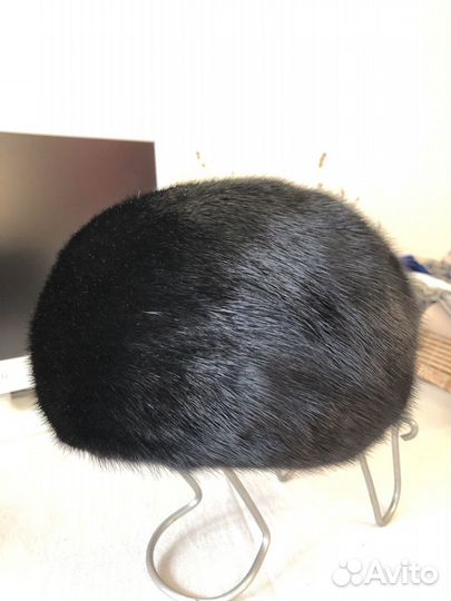 Берет норковый новый