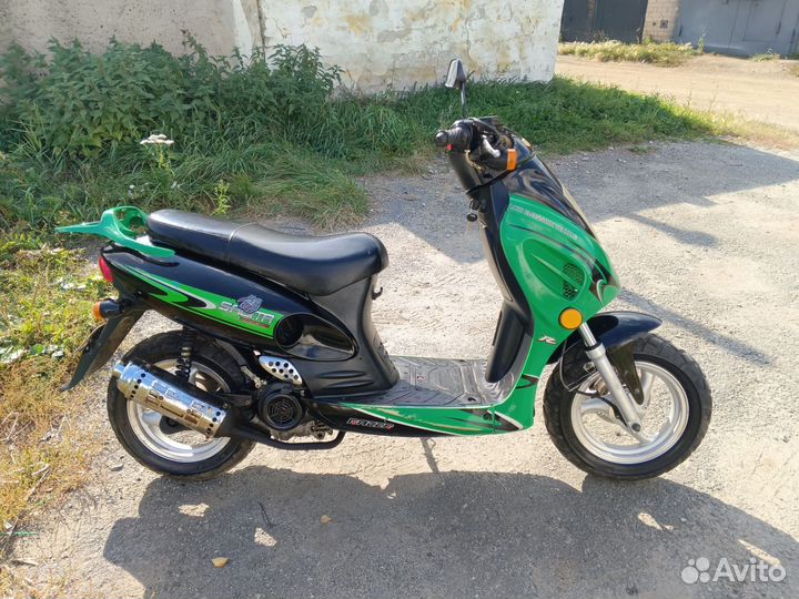 Скутер 80куб