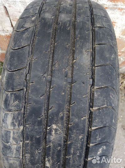 Dunlop SP Sport 2000 205/60 R16 92