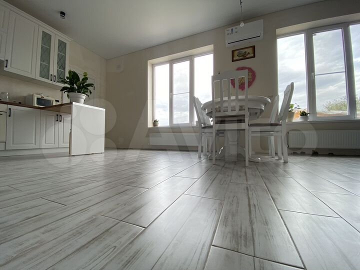 Дом 105,1 м² на участке 8 сот.