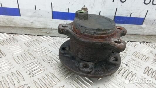 Ступица задняя левая volvo V60 1 (3UK20LZ01)