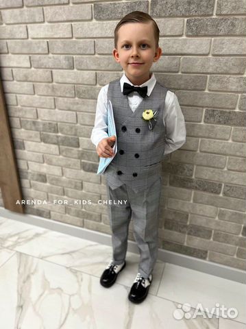 Костюм брючный на мальчика прокат/продажа