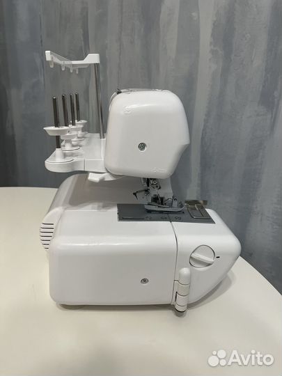 Оверлок comfort 140
