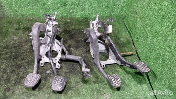 Педальный узел BMW 5 (E39)