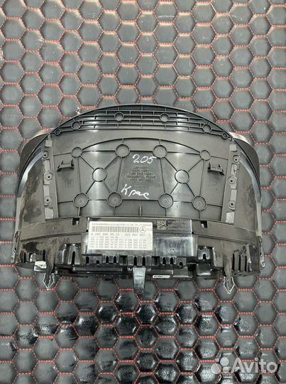 Панель приборов Mercedes ML X166