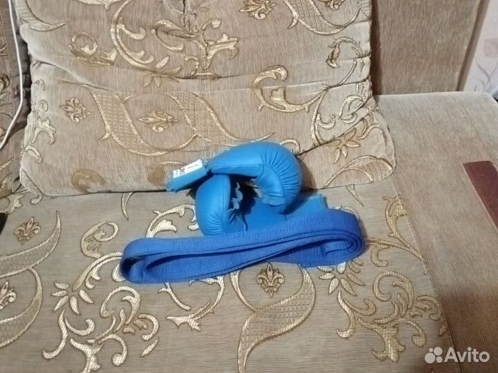 Перчатки с поясом для каратэ