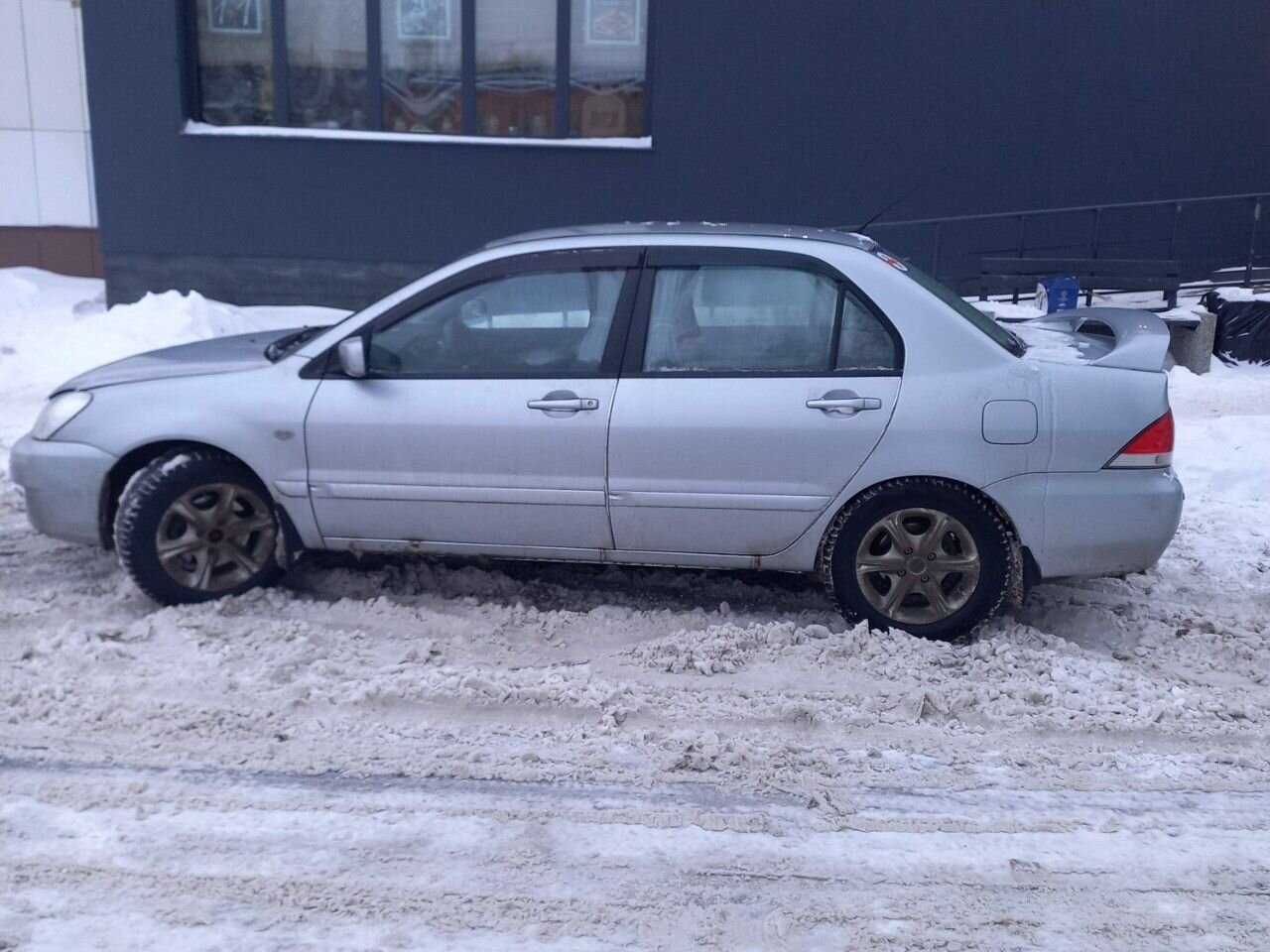 Mitsubishi Lancer: фото владельца