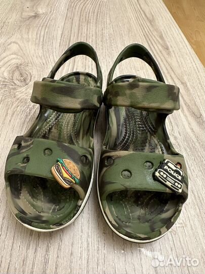 Сандалии crocs c11