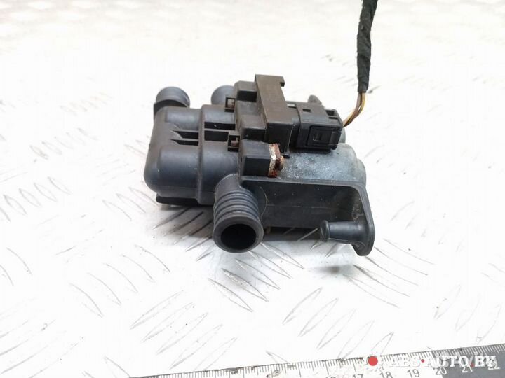 Кран отопителя (печки) BMW 5 E39 рест. 2002