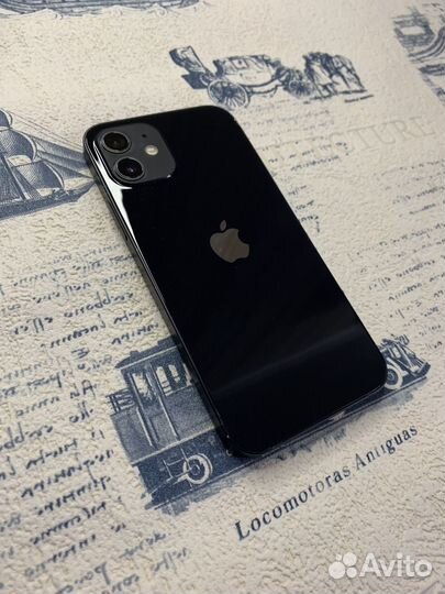 iPhone 12, 64 ГБ